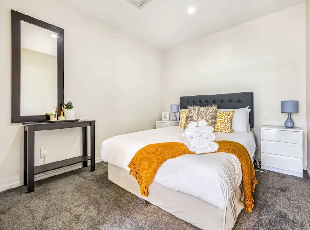 undefined Tidy Apartment With Balcony 2