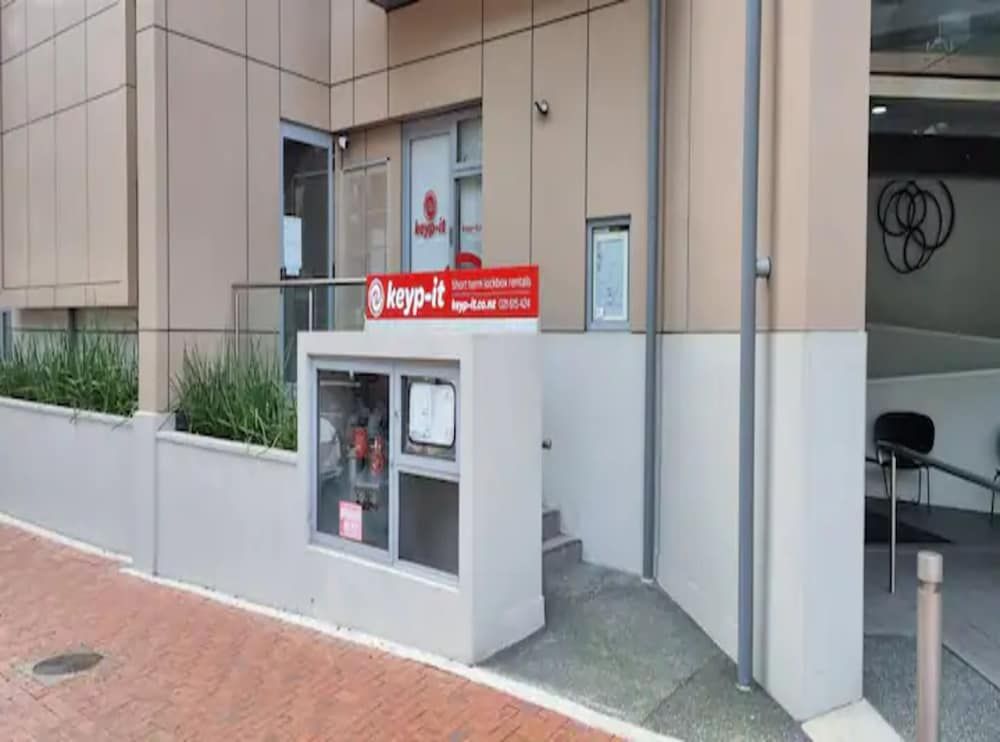 undefined Stylish City Pad Near Sky Tower!