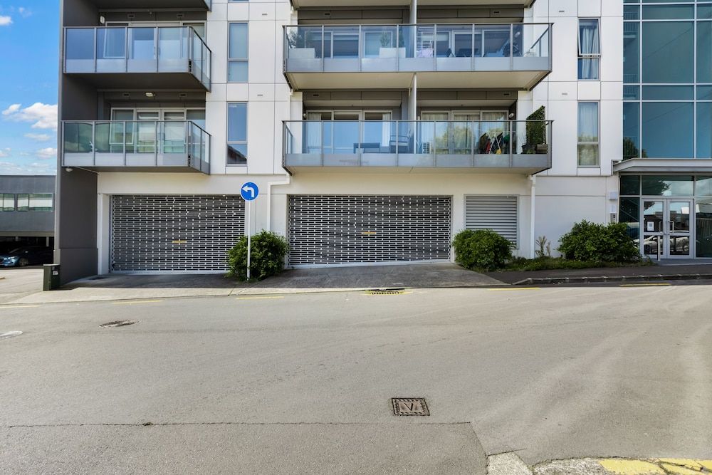 undefined Superb 2BR Aprt in Central City - Wifi 6