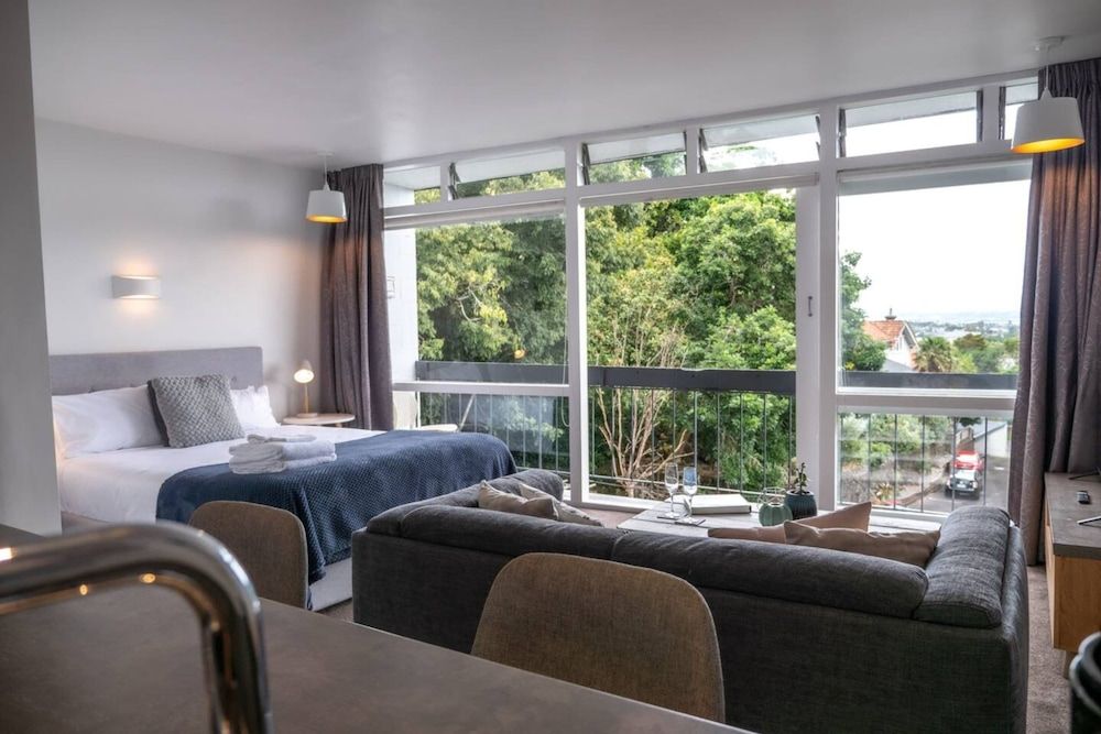 undefined Centrally Located Light-filled Studio w/ Parking