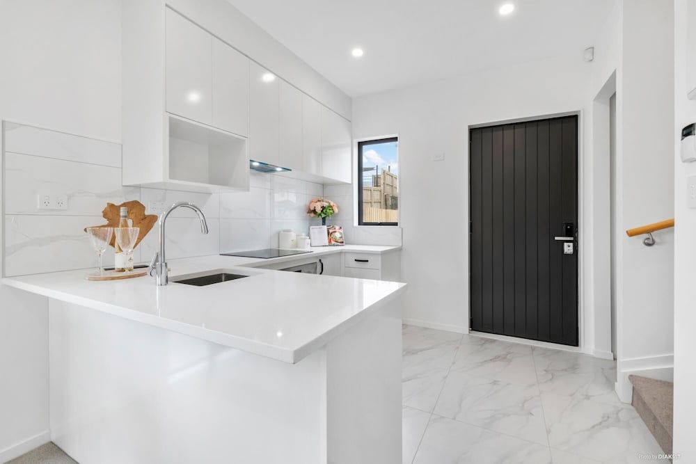 undefined Brand new 2 Bedroom House 3