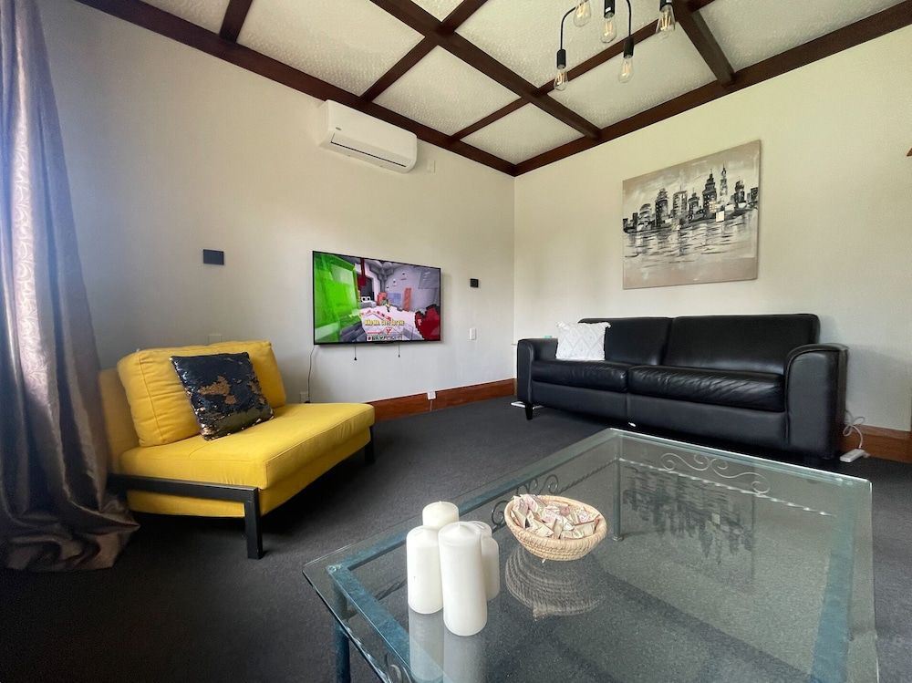 undefined Rotorua Holiday Villa 10