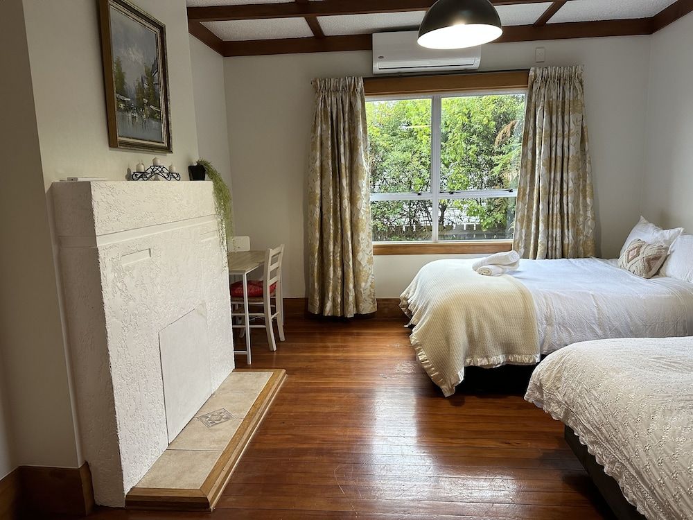 undefined Rotorua Holiday Villa 4