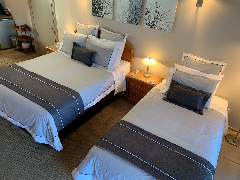 Superior Studio Suite, Pool Access, Ocean View