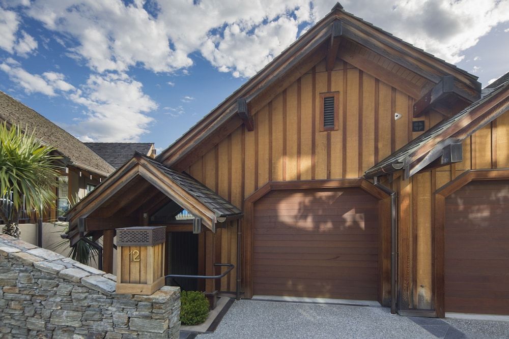 undefined Queenstown Heights 3