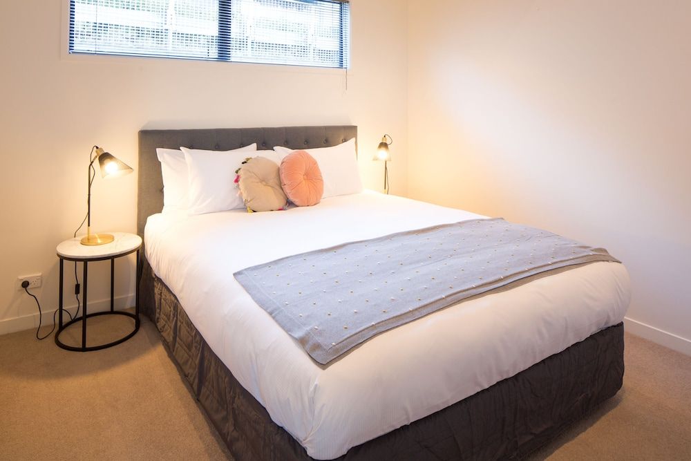 undefined QS Goldrush 6