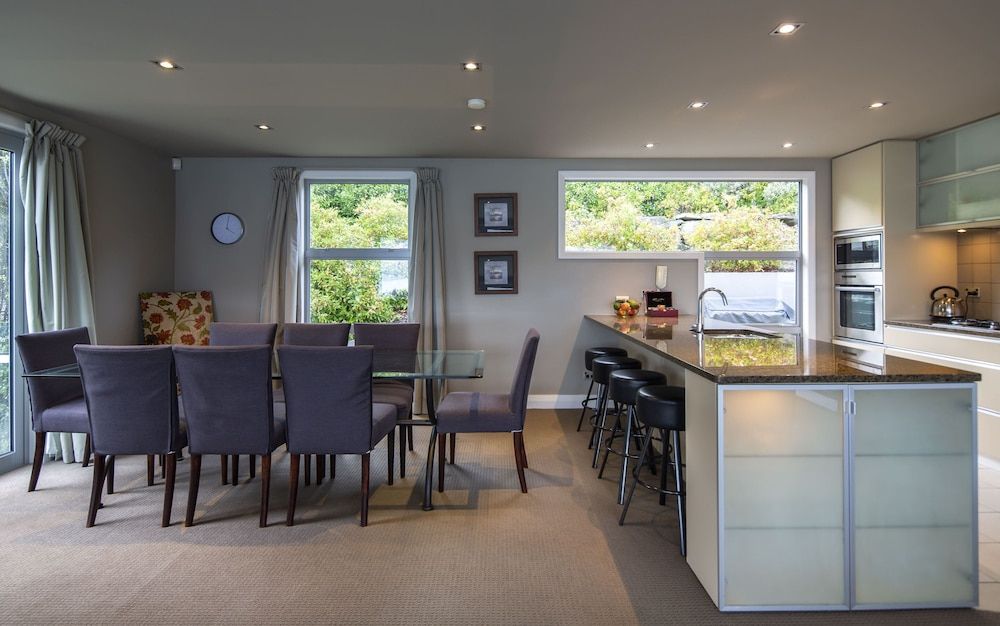 undefined 13 Poole Lane by Staysouth 6