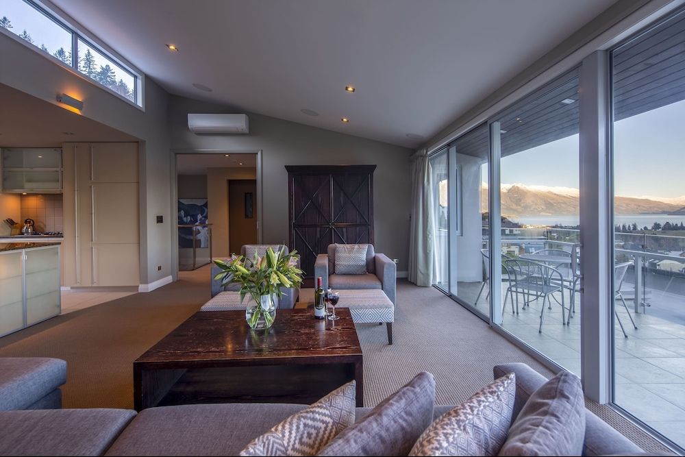 undefined 13 Poole Lane by Staysouth 8