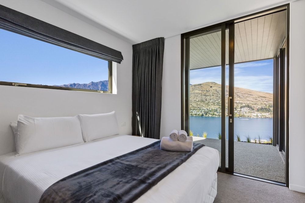 undefined Remarkable Views 6