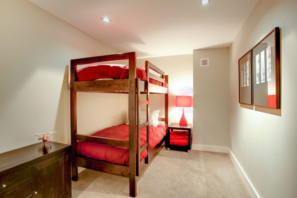 undefined Ti Kouka 5