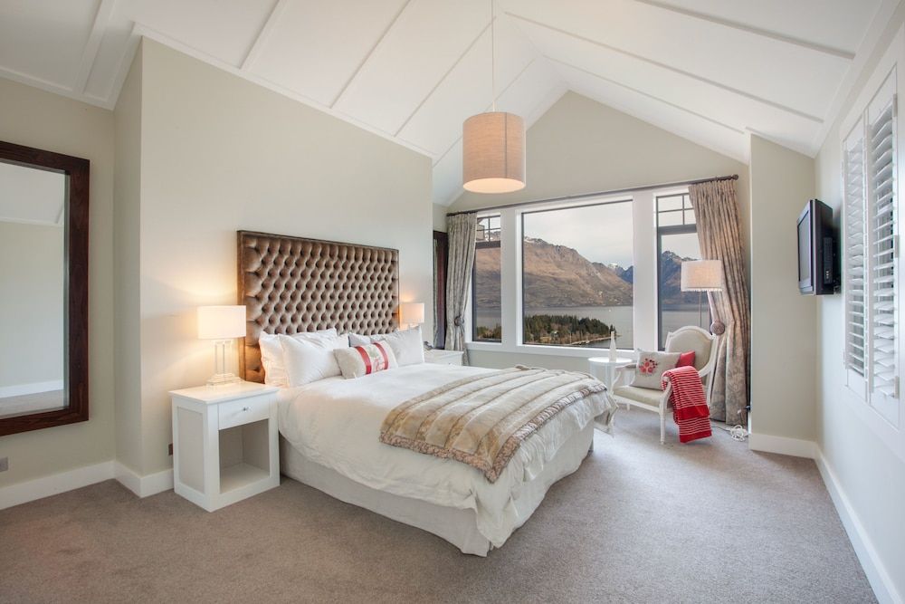 undefined Ti Kouka 6