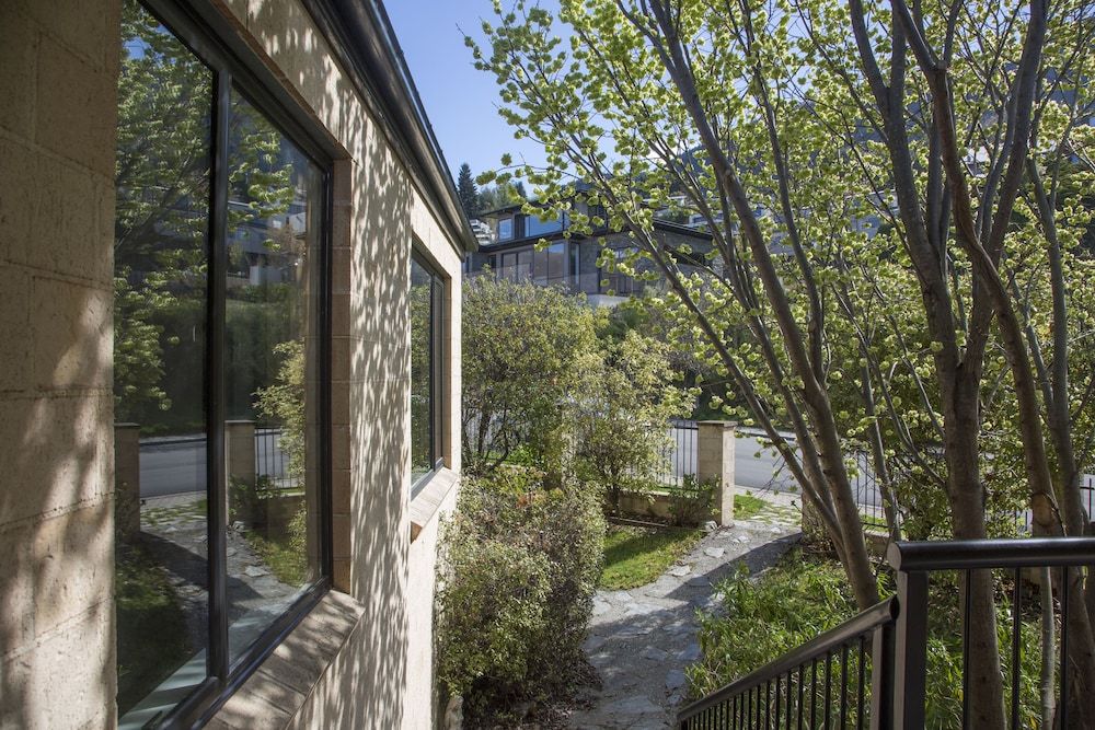 undefined Unit A - Aspen Villa