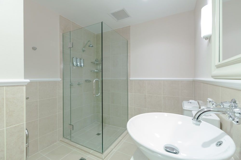 Lake Esplanade Villa Villa, 3 Bedrooms 14