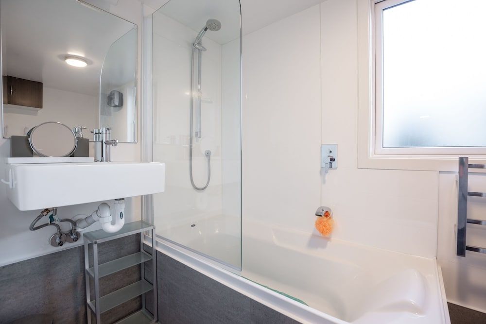 Sydney Street Apartments Superior King Studio 6