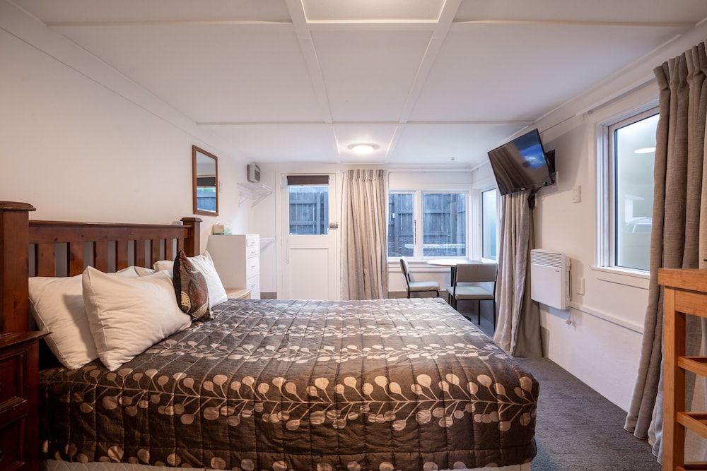 undefined Sydney Street Apartments 2