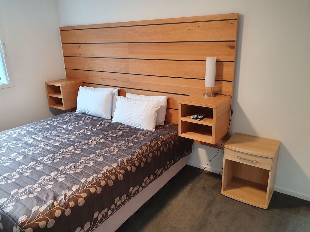 undefined Sydney Street Apartments 10