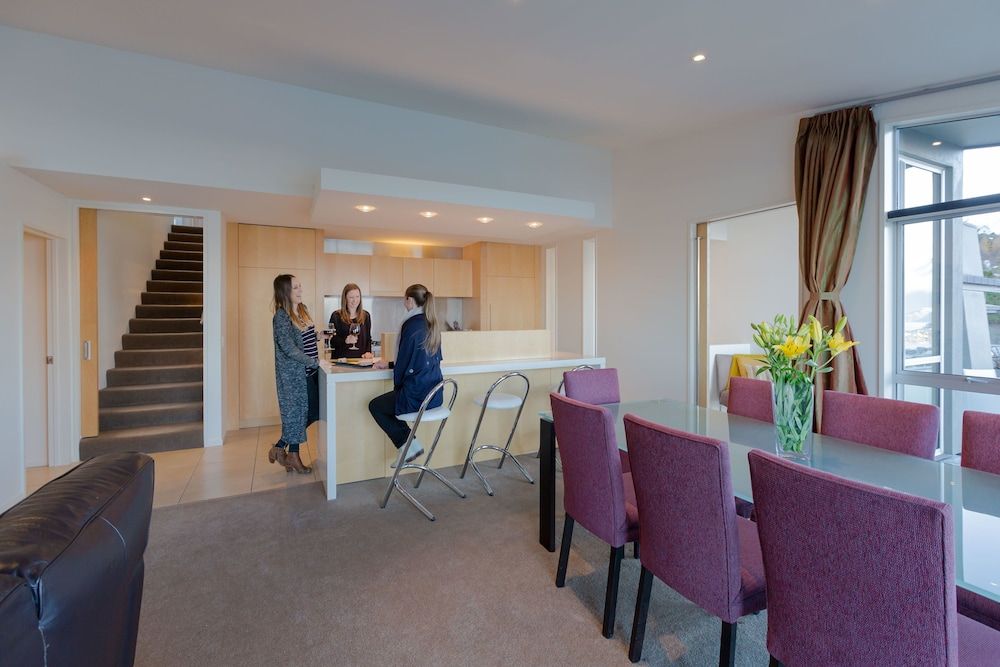 undefined Lake View Villa 9