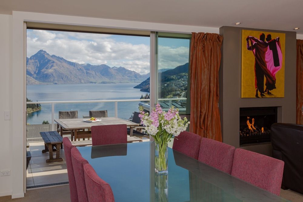 undefined Lake View Villa 10