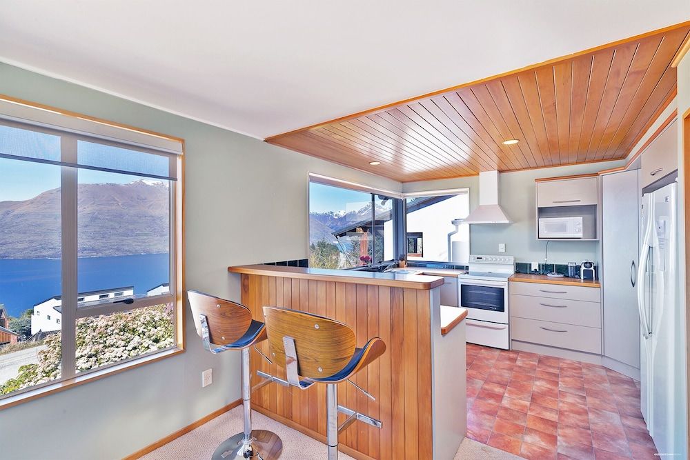 undefined Picturesque View 7