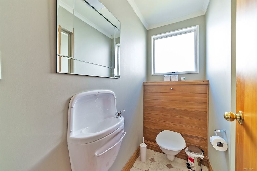 Picturesque View Private 5 Bedroom House 13