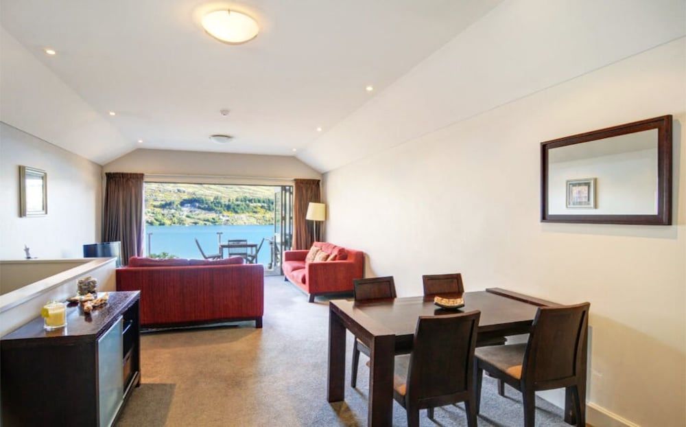 undefined Alpine Village - 2 Bedroom Executive Apartment 9