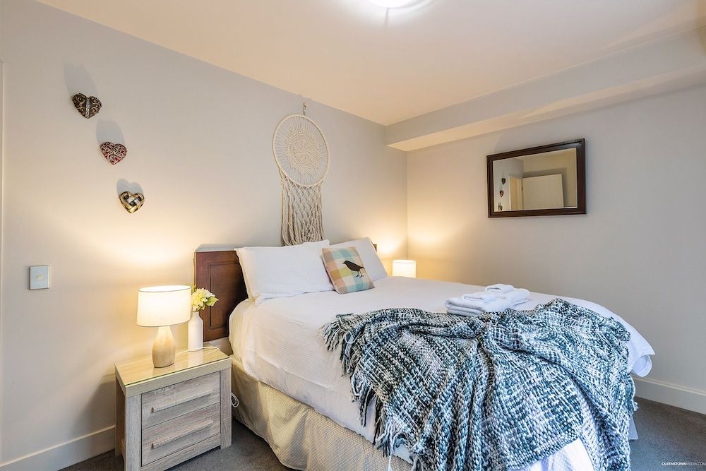 undefined Alpine Village - 2 Bedroom Executive Apartment 5