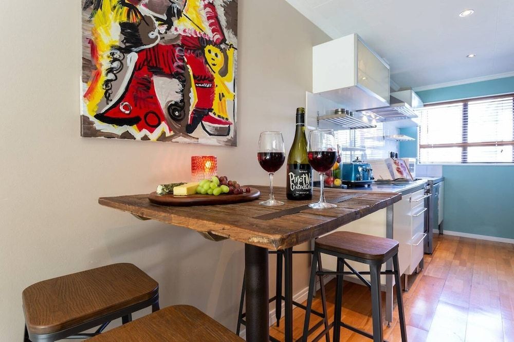 undefined Spacious Central City Apartment with Parking 3