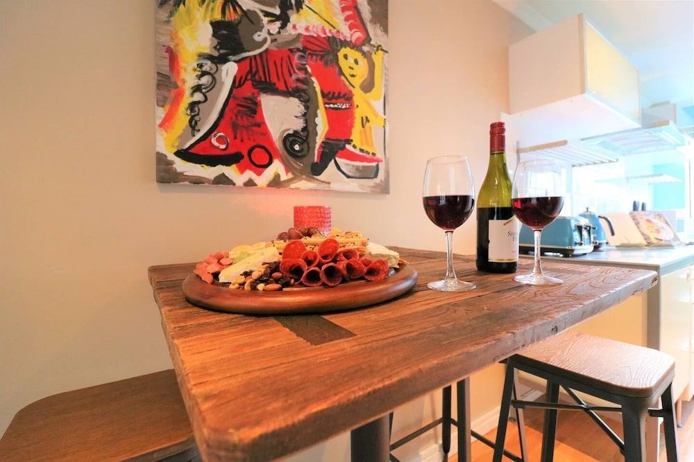 undefined Spacious Central City Apartment with Parking 5