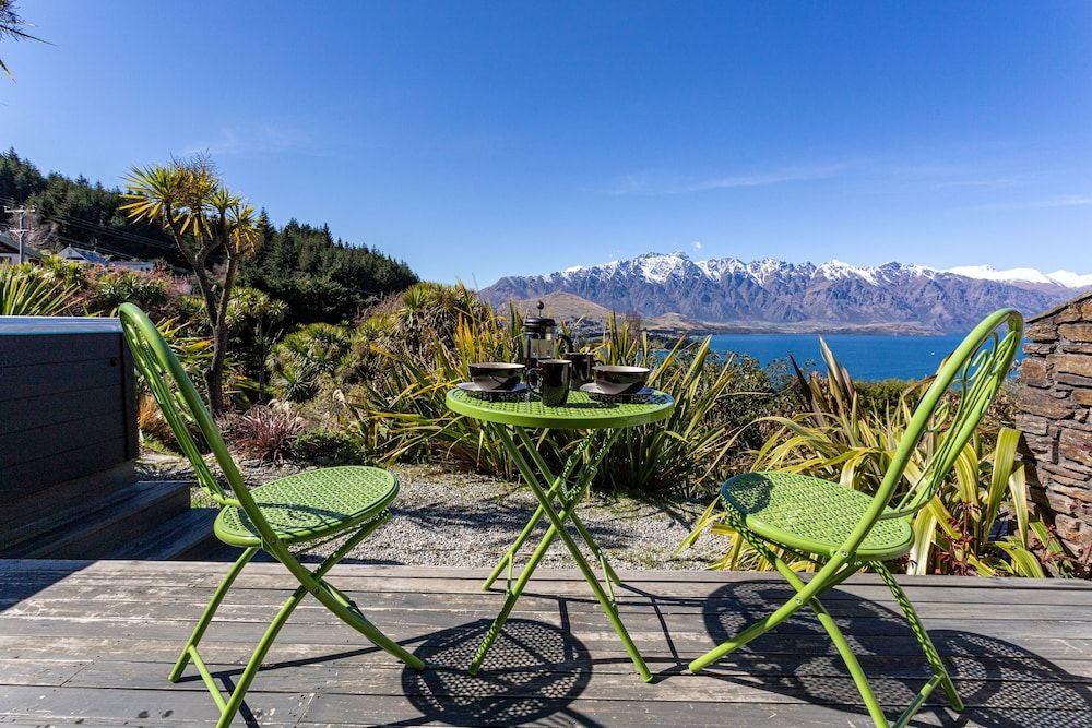 Alpine Gold With Incredible Lake Views SPA Villa (2 Bedrooms) 25