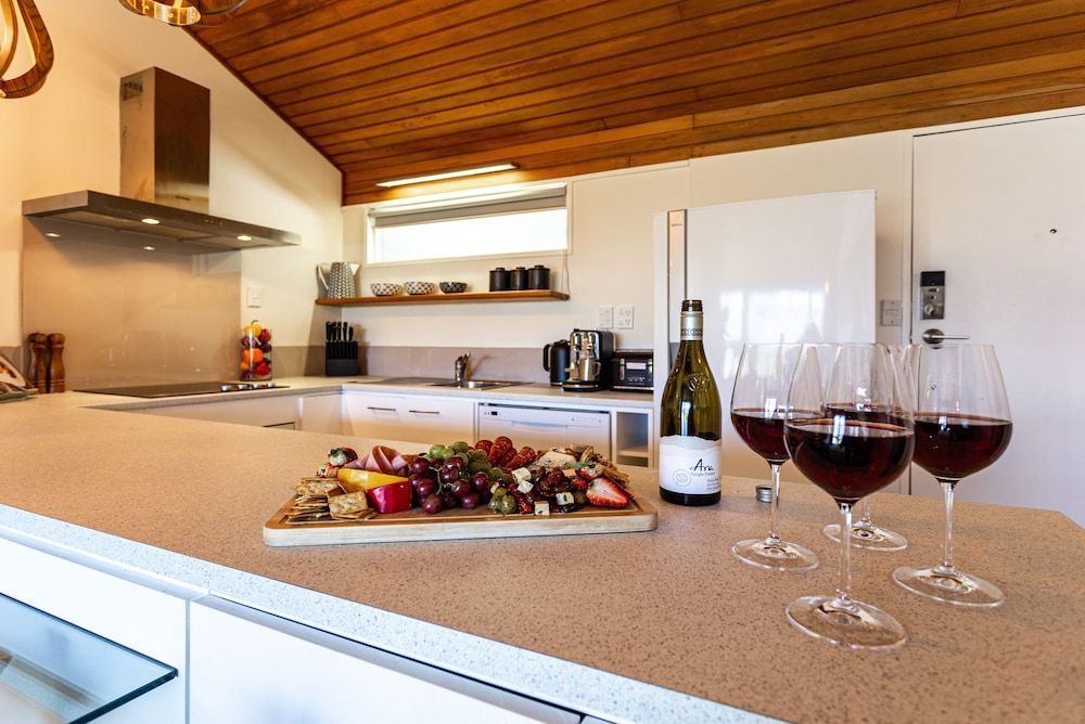 Alpine Gold With Incredible Lake Views SPA Villa (2 Bedrooms) 19