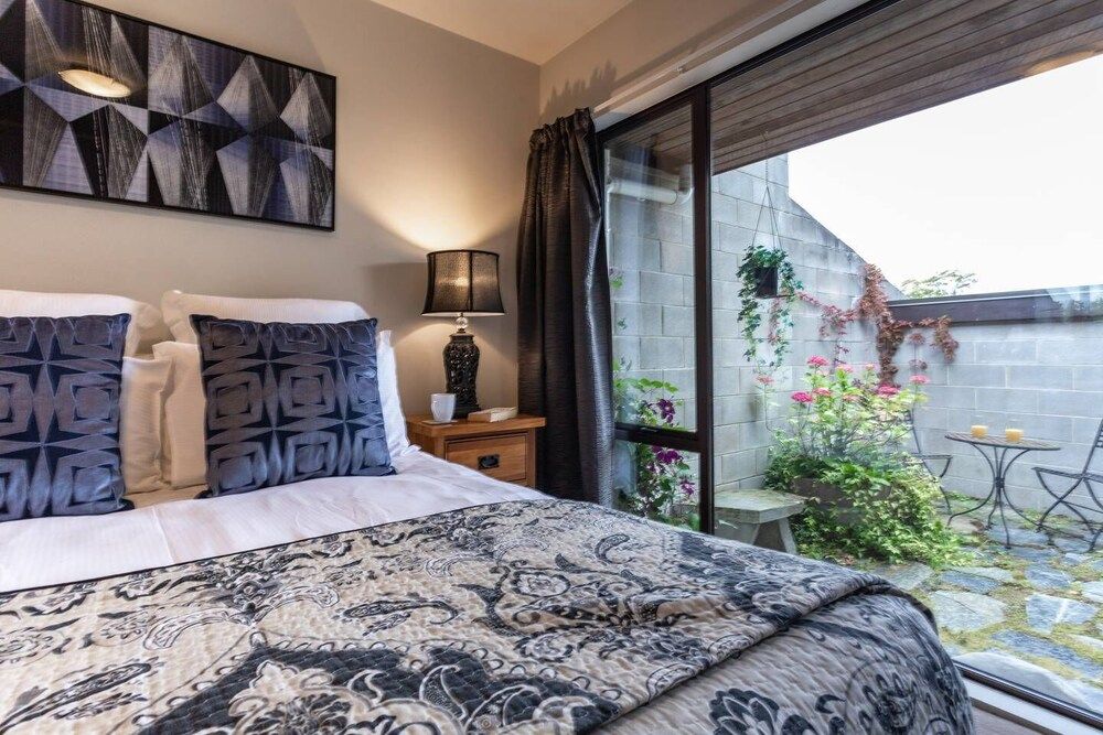 undefined Spacious Alpine Lake View Townhouse Walk TO Town 4