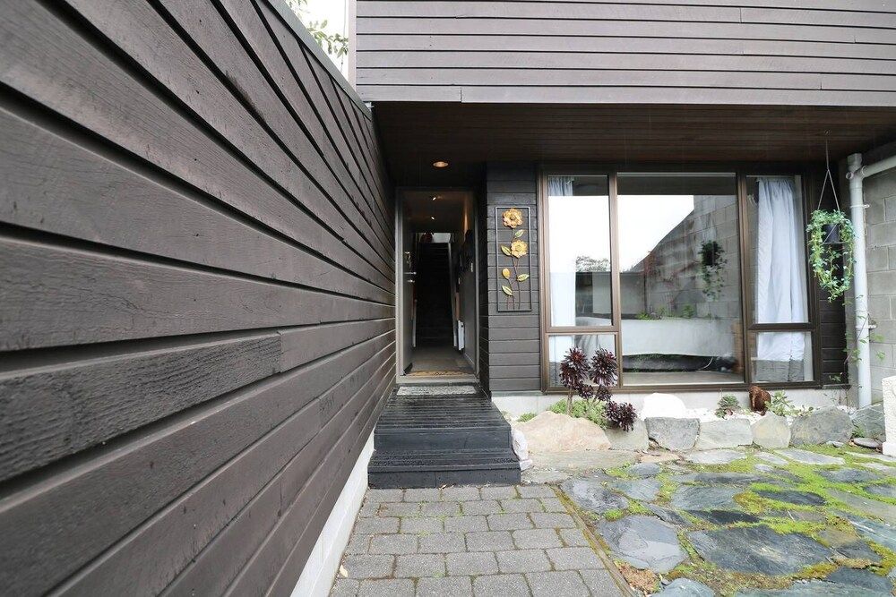 undefined Spacious Alpine Lake View Townhouse Walk TO Town