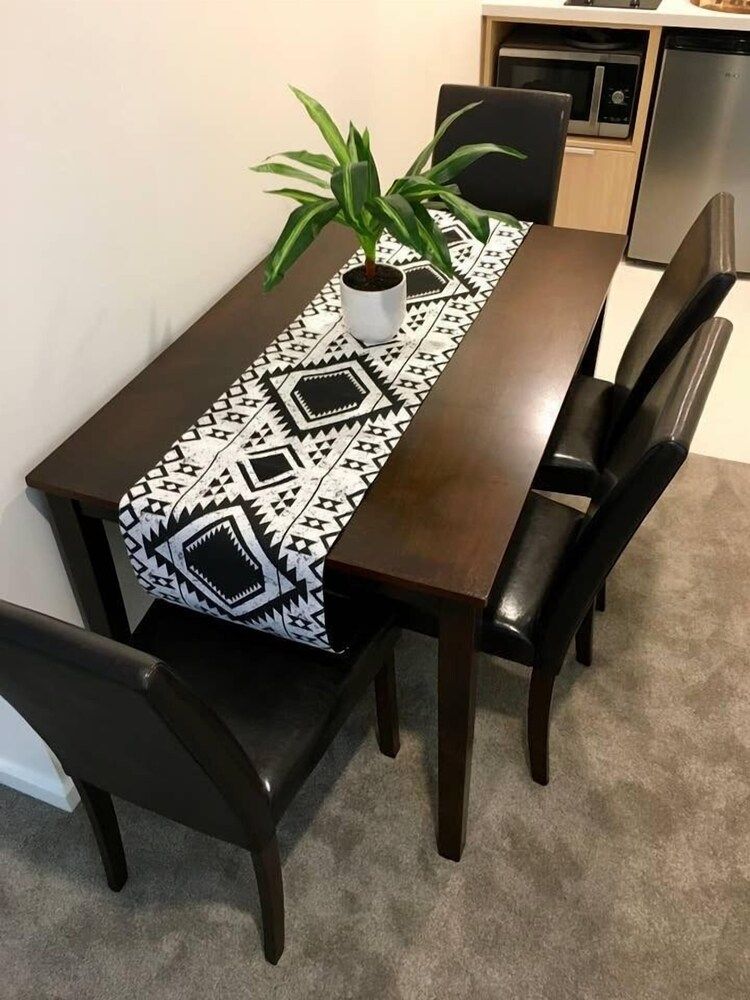 undefined Lake View Apartment Queenstown Hill 5