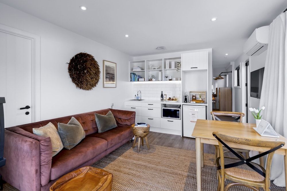 undefined Stay of Queenstown 2