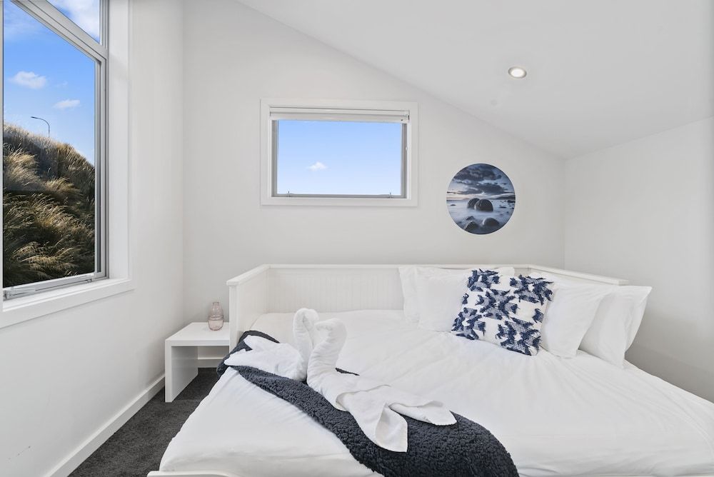 undefined MODERN ALPINE LIVING SPECTACULAR VIEW 9