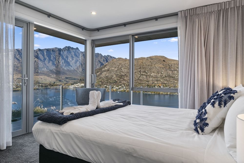 MODERN ALPINE LIVING SPECTACULAR VIEW Apartment 5