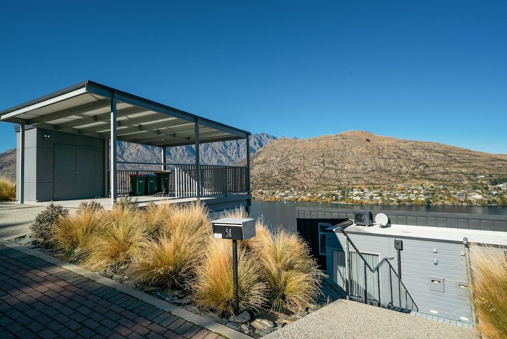 undefined MODERN ALPINE LIVING SPECTACULAR VIEW 3