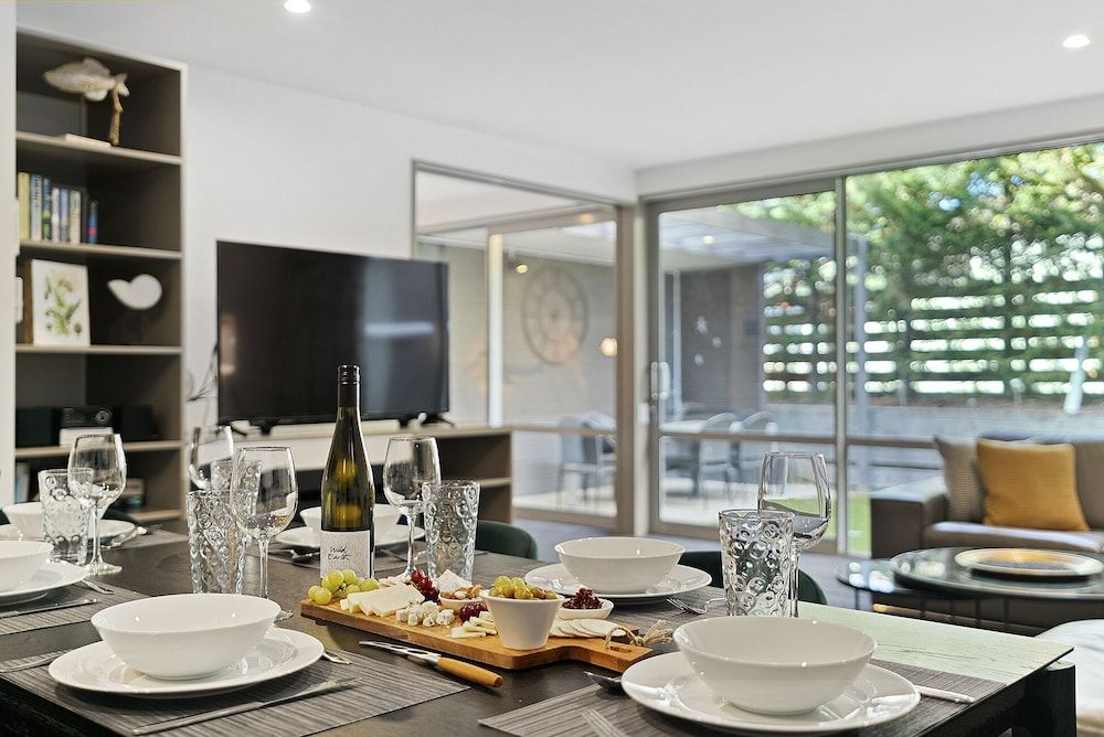 undefined CENTRAL LOCATION - CONTEMPORARY 2 BEDROOM APTM 7