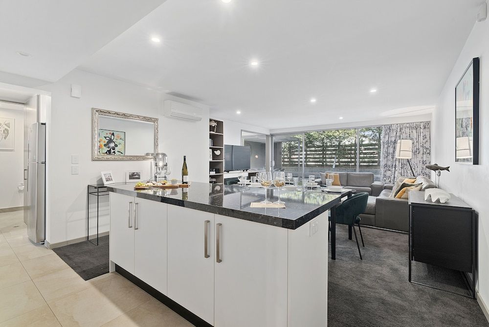 undefined CENTRAL LOCATION - CONTEMPORARY 2 BEDROOM APTM 9