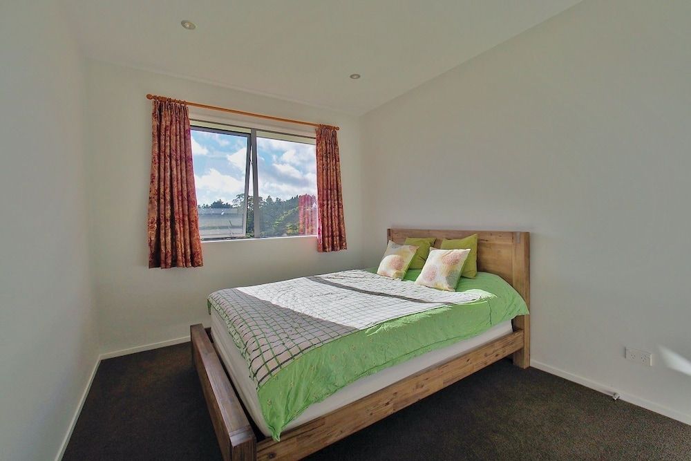 Classic Room, Shared Bathroom