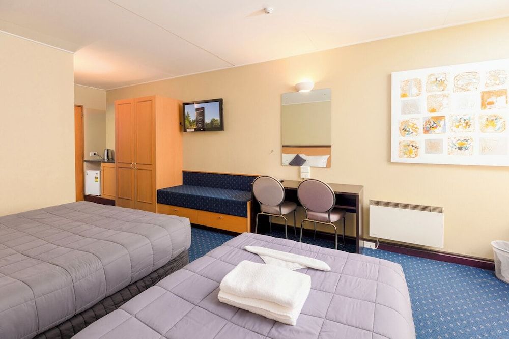Methven Resort Standard Quadruple Room 2