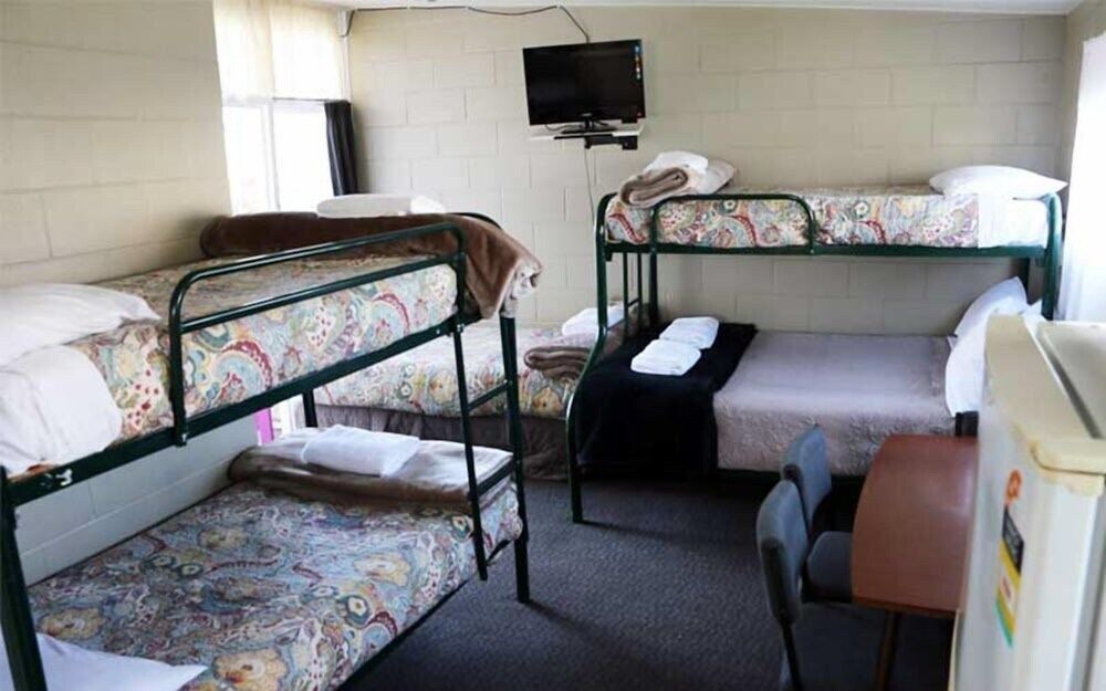 Bunk Room (1 Tribunk, 1 Single and 1 Bunk)
