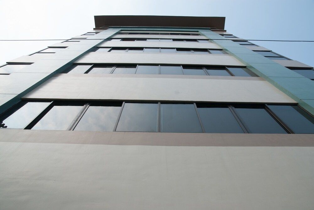 undefined M Suites Hotel 6