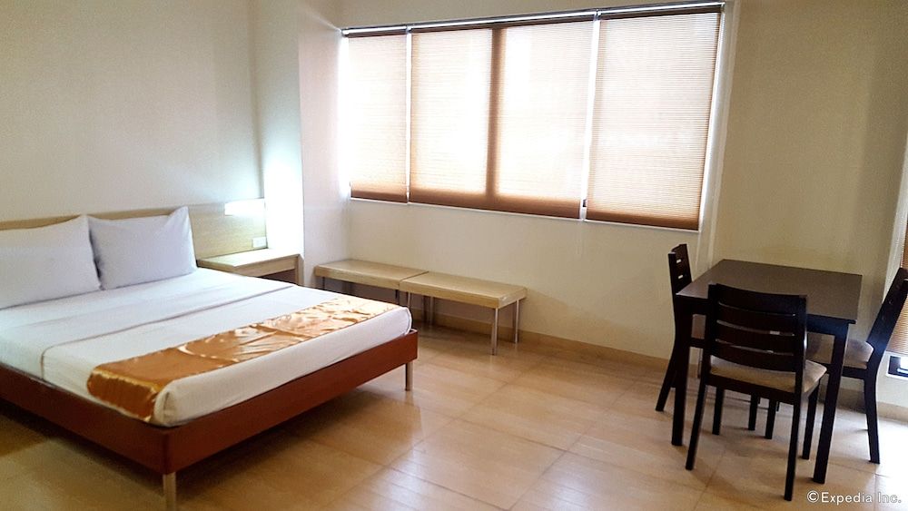 undefined M Suites Hotel 2