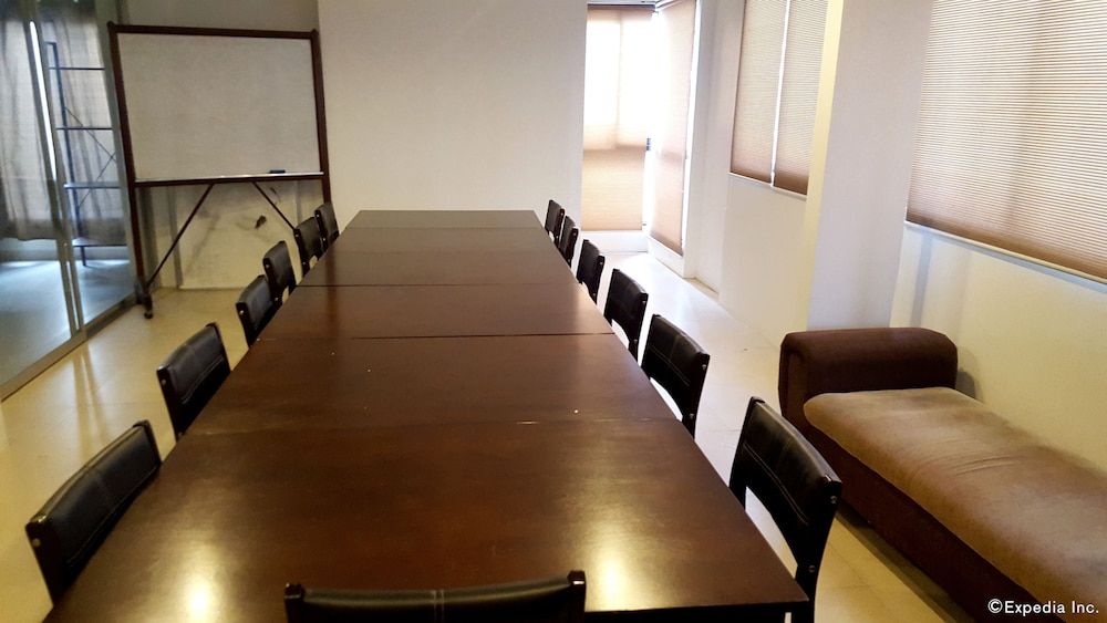 undefined M Suites Hotel 9