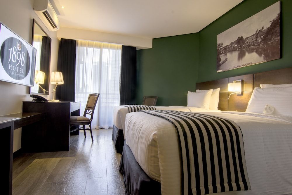 undefined 1898 Hotel Colonia En Las Filipinas 2