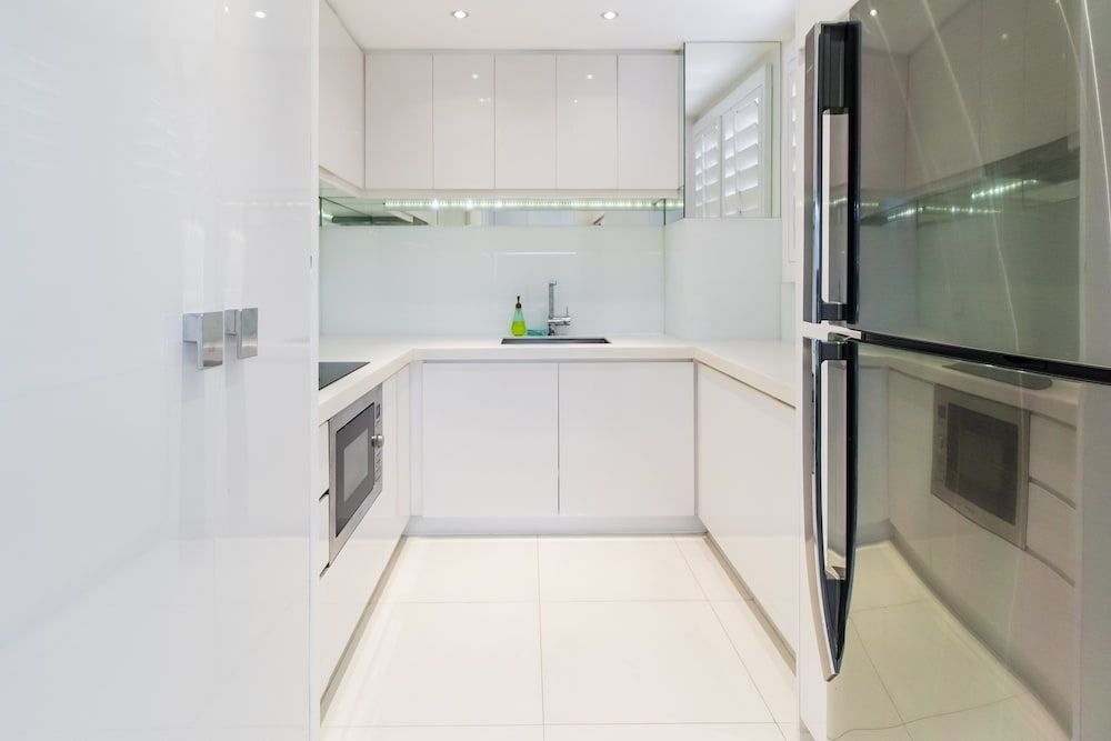 Alcoves Greenbelt Park Place Makati Executive Single Room, 1 Queen Bed with Sofa bed 6