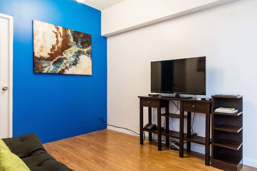 Alcoves Greenbelt Park Place Makati Deluxe Condo, 2 Bedrooms 17