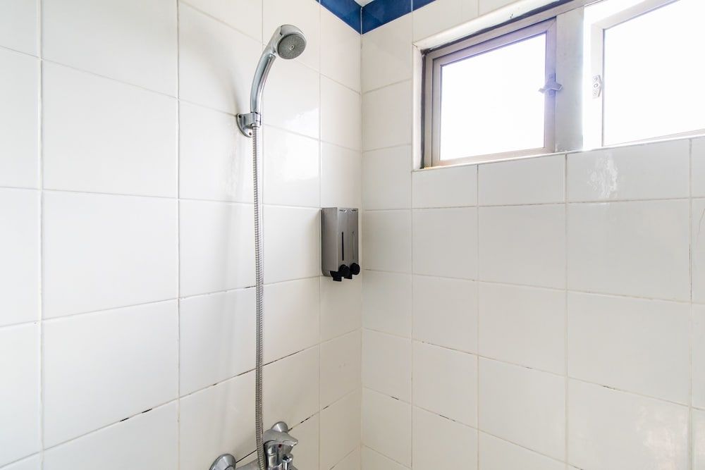 Alcoves Greenbelt Park Place Makati Deluxe Condo, 2 Bedrooms 12