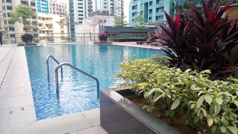 undefined Three Central 3